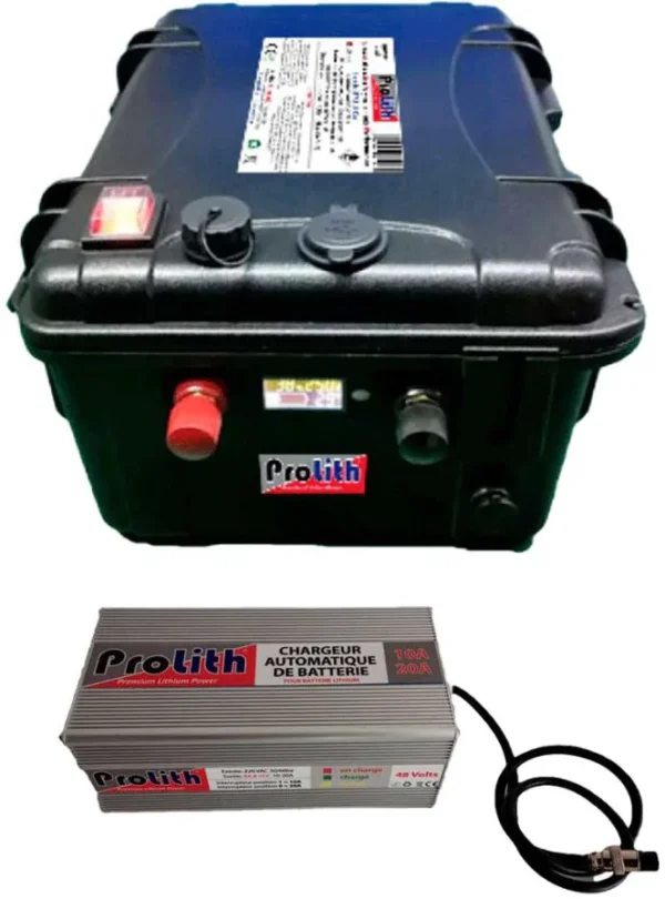 Valise Batterie Lithium 80Ah 36V + sortie régulée + chargeur offert