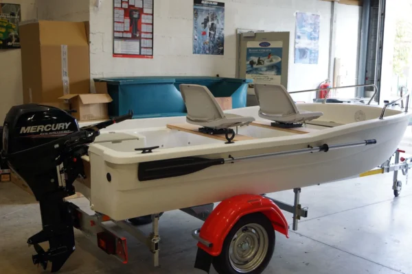 Pack Barque Aquasilure 3m80 + remorque GT + Moteur Mercury 20cv 4t